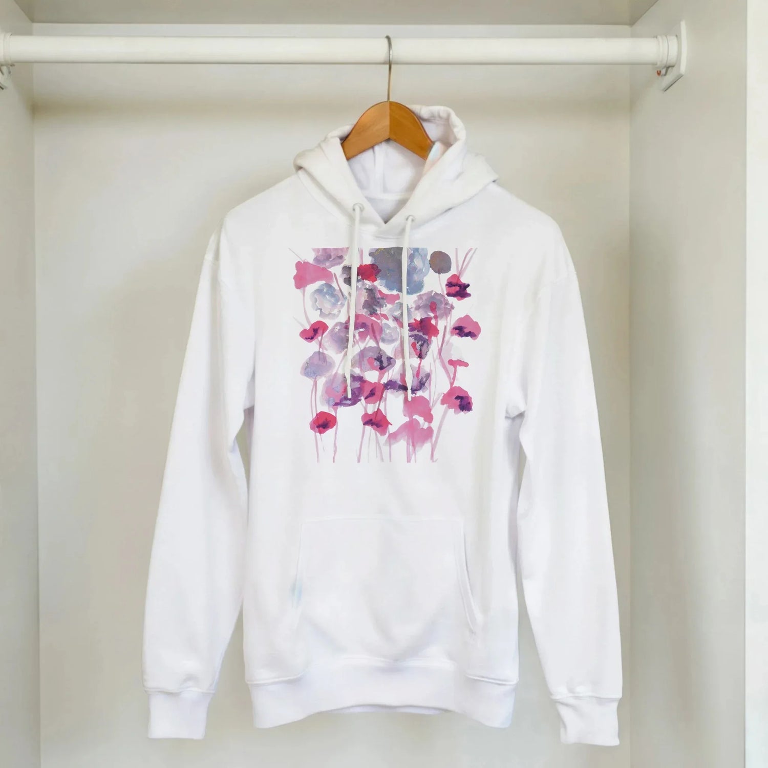 Sweat à capuche unisexe artistique Jardin des Ombrelles| Gildan® 18500 White - Laure Leprince - Artiste Peintre