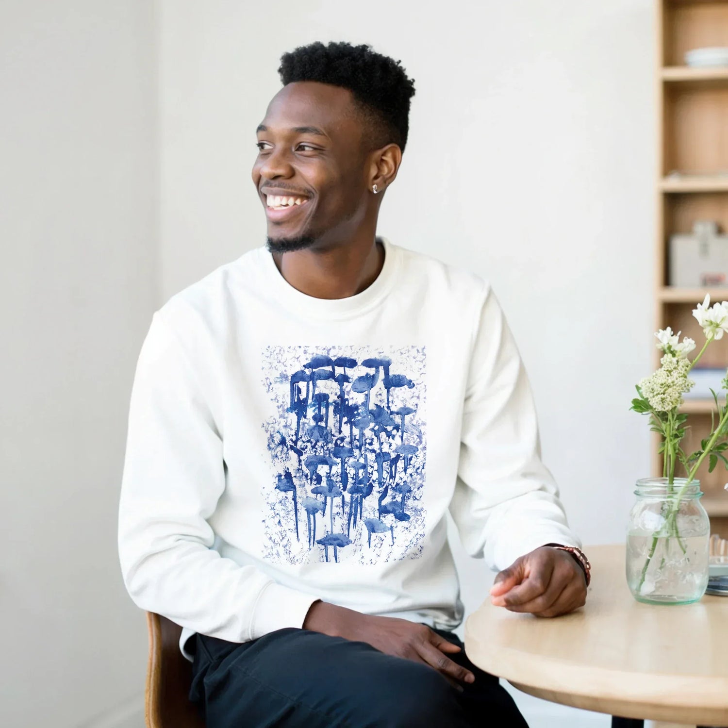 Sweatshirt Unisexe Classique Forêt Indigo – Impression Artistique Multicolore | Premium Cotton Blend - Laure Leprince - Artiste Peintre