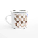 Mug en émail blanc 35 cl damier– Léger, vintage et résistant - Laure Leprince - Artiste Peintre
