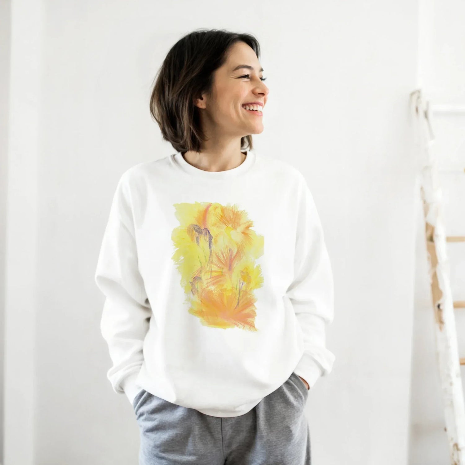 Sweatshirt Unisexe Classique Sun Whisper – Impression Artistique Multicolore - Laure Leprince - Artiste Peintre