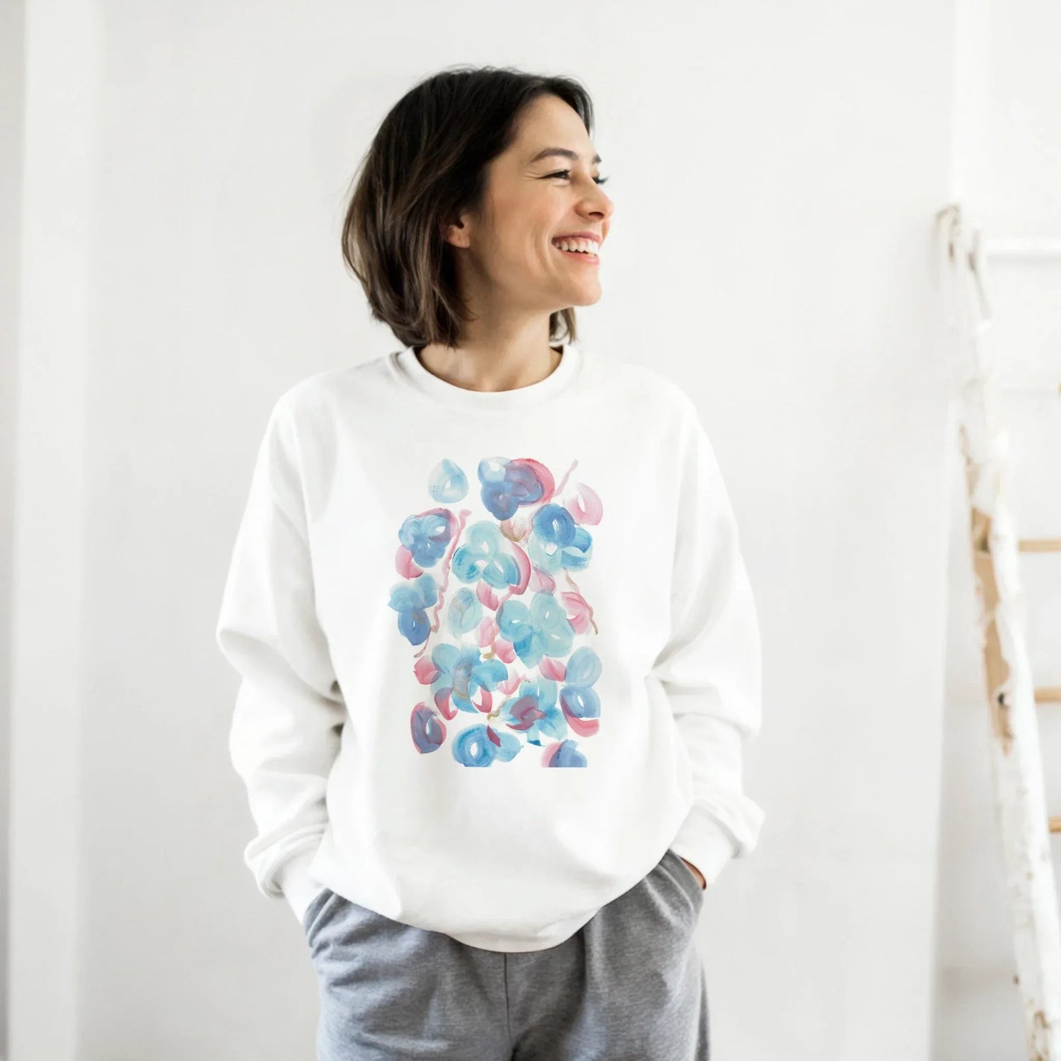 Sweatshirt Unisexe Classique Masque – Impression Artistique Multicolore - Laure Leprince - Artiste Peintre