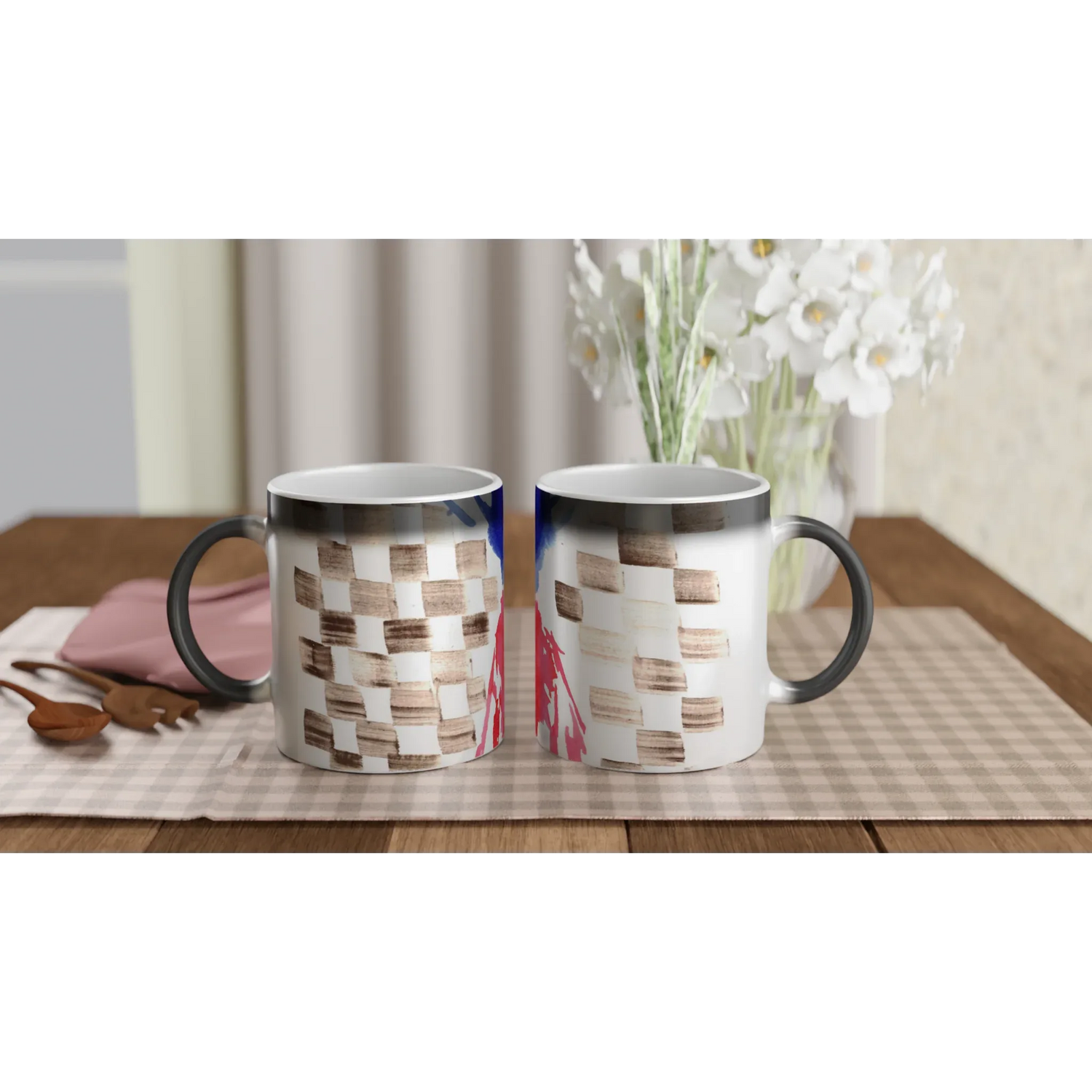 Mug magique en céramique 325 ml damier – Révèlez votre motif à la chaleur - Laure Leprince - Artiste Peintre